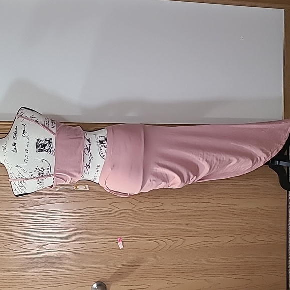 NWT Story On Los Angeles asymmetrical hem ruched bodycon skirt and crop top set - Picture 2 of 4